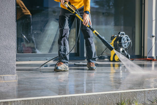 Best Commercial Pressure Washing  in Newton, TX
