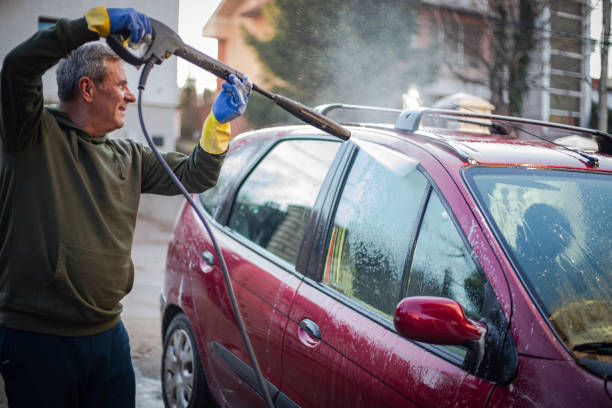 Best Pressure Washing Contractors  in Newton, TX